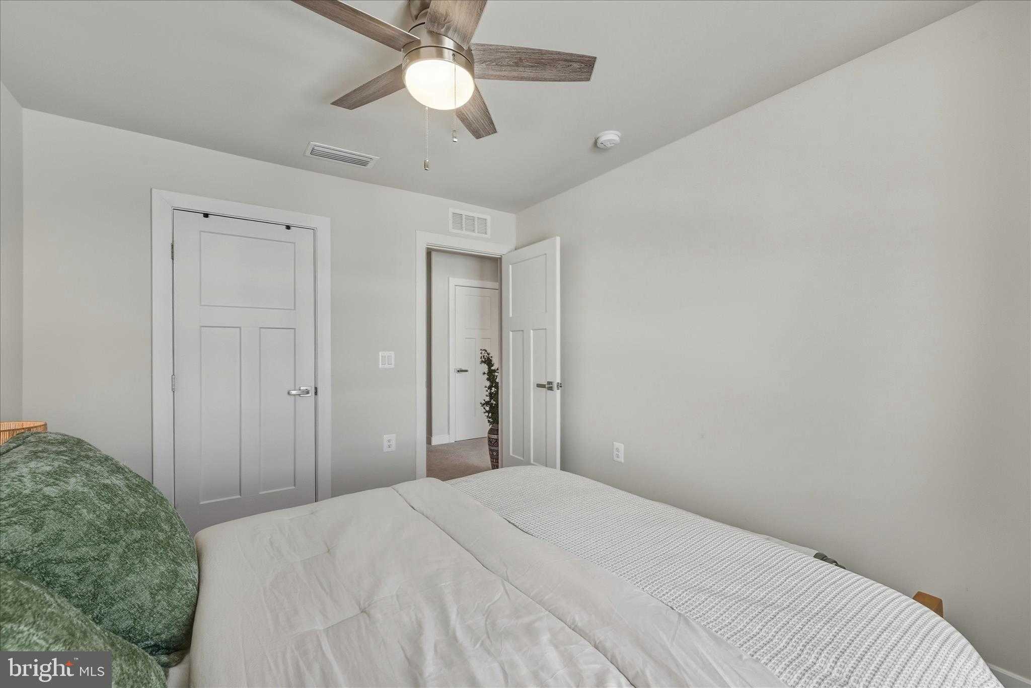 116 Maury Way photo 31