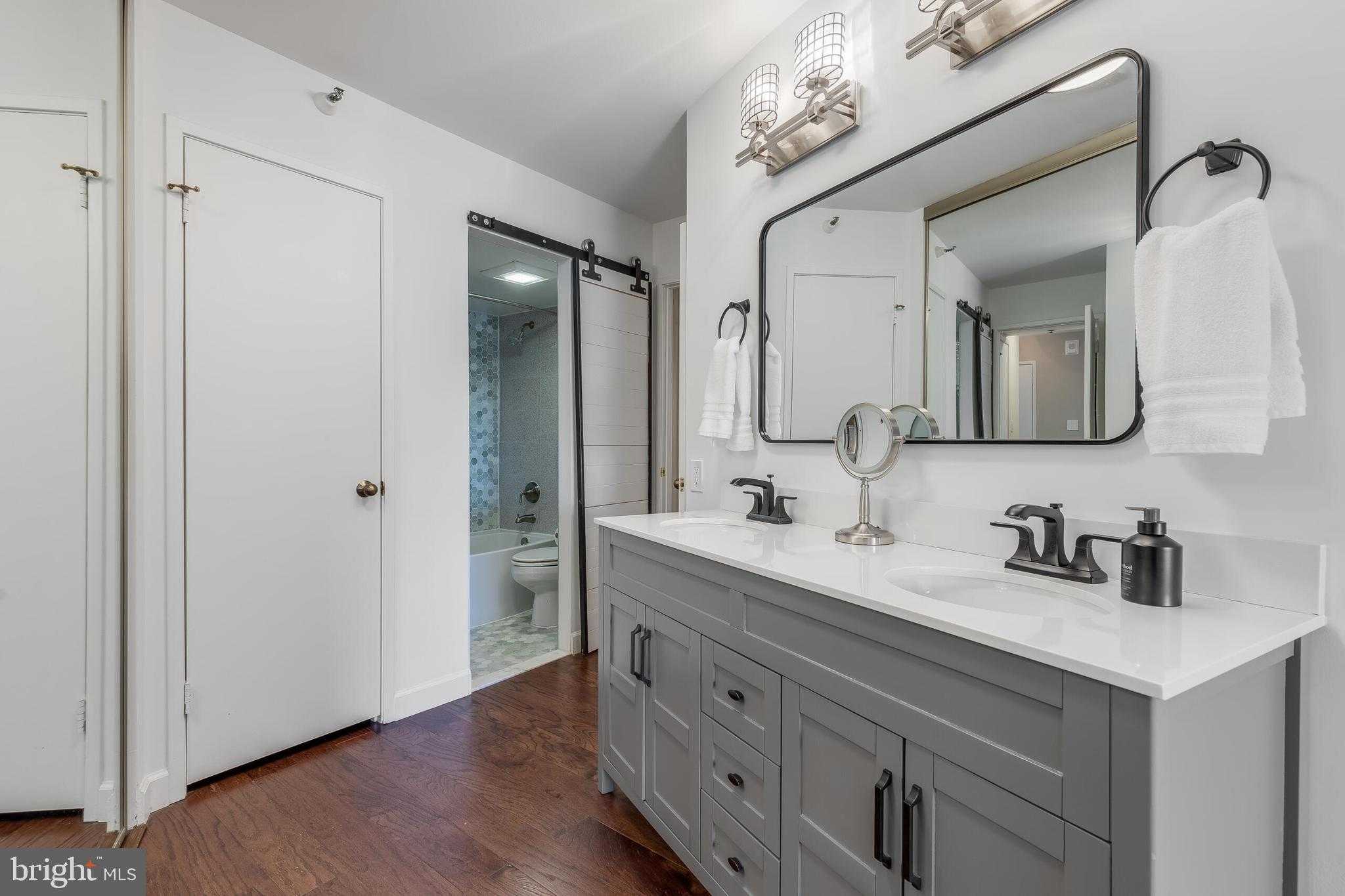 1600 N Oak St Apt 622 photo 22