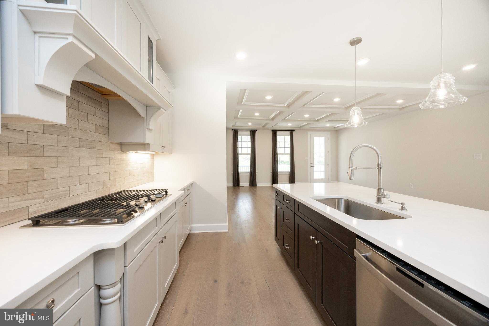 1147 Sculthorpe Dr photo 14