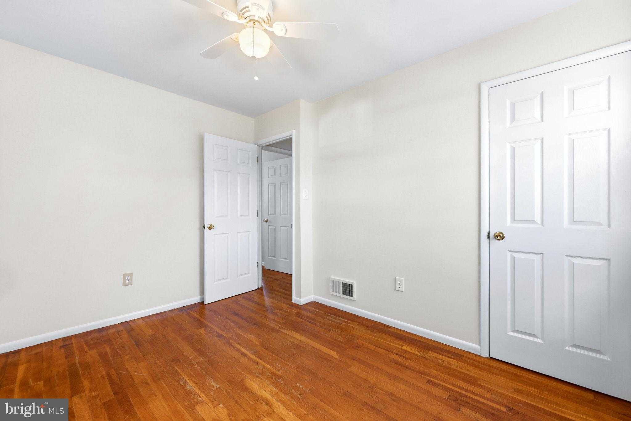 941 Homberg Ave photo 20