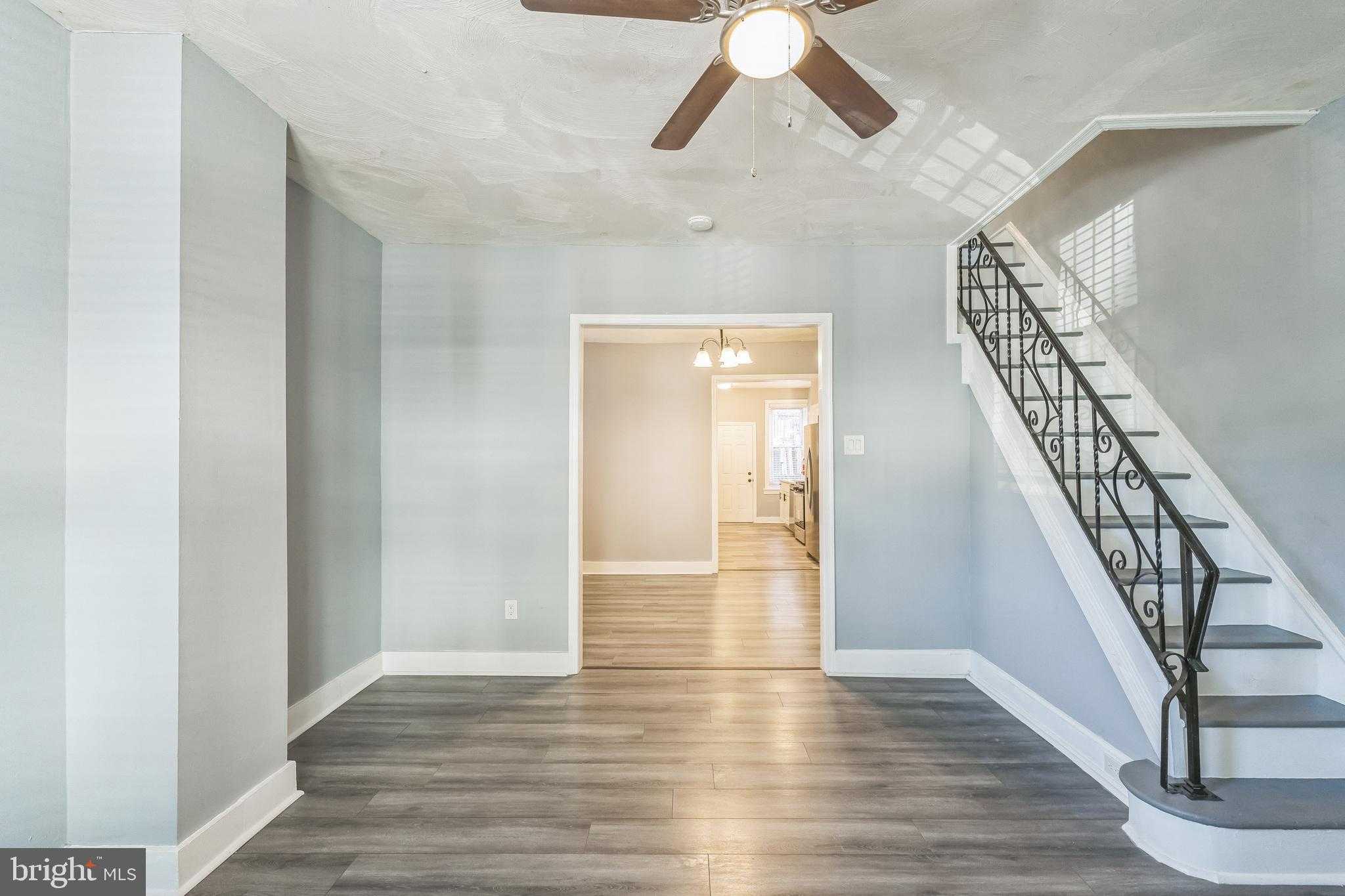 232 N Creighton St photo 3