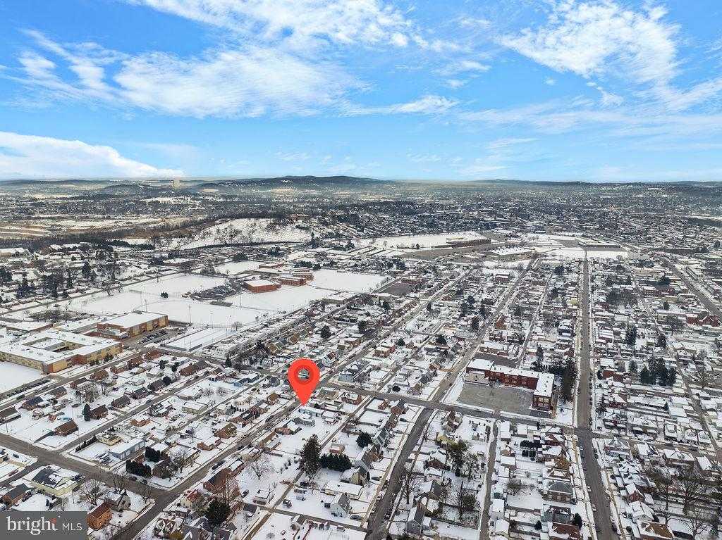 1806 Filbert St photo 32