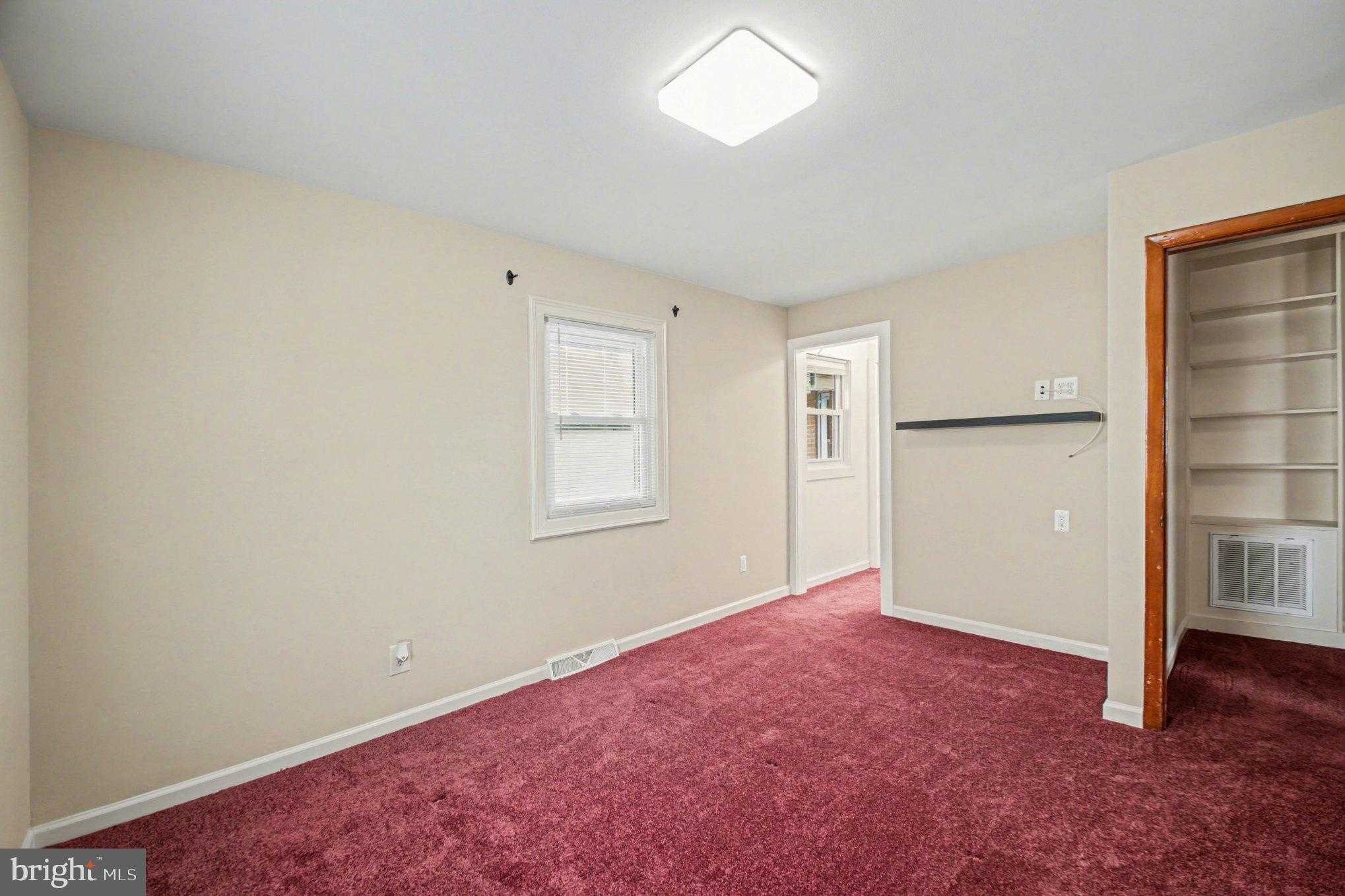 1205 Holly St photo 16