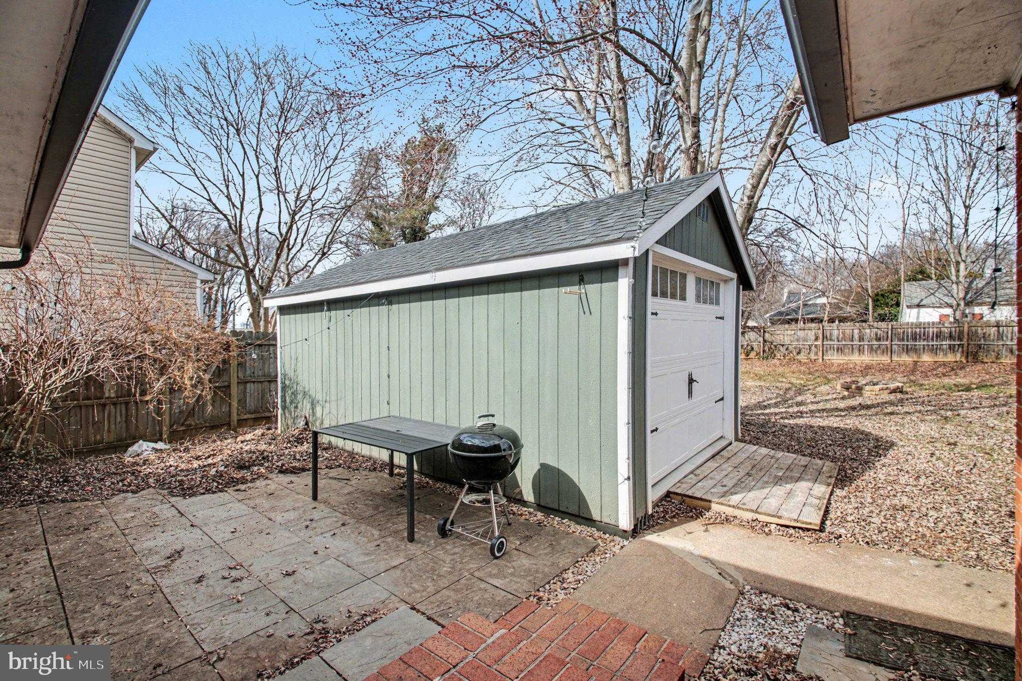 1205 Holly St photo 27