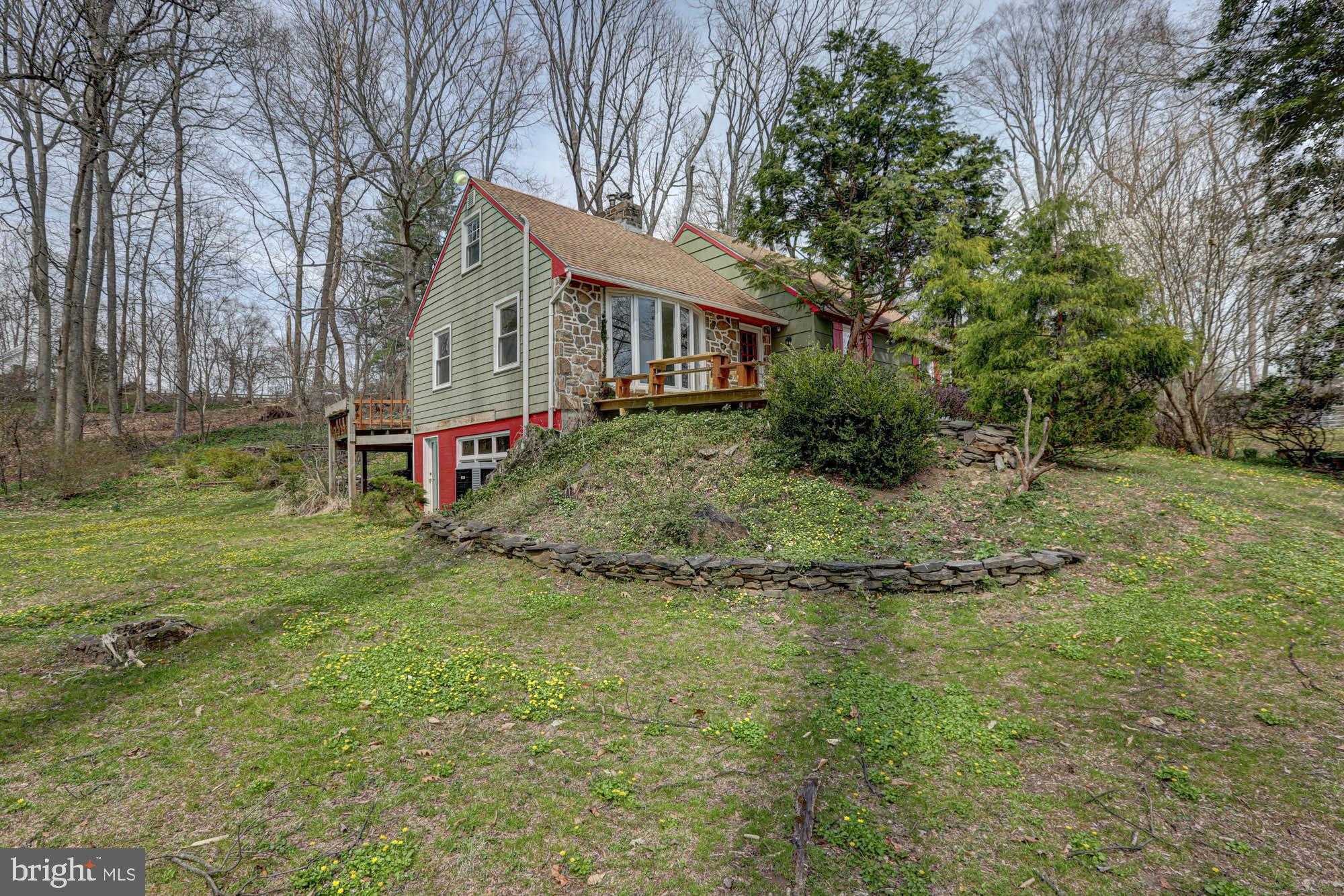 520 Clarks Ln photo 56