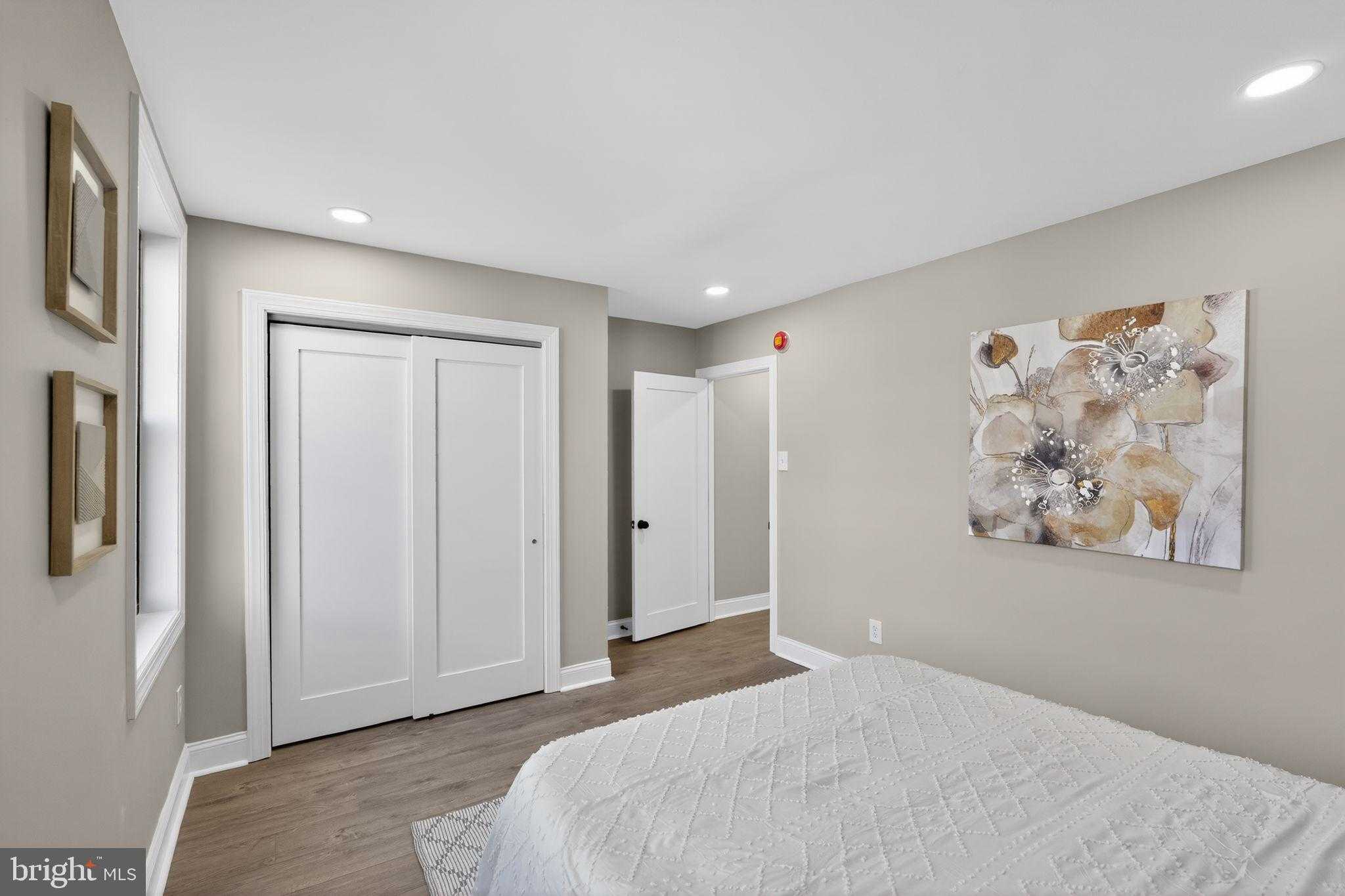 1704 Wharton St photo 20