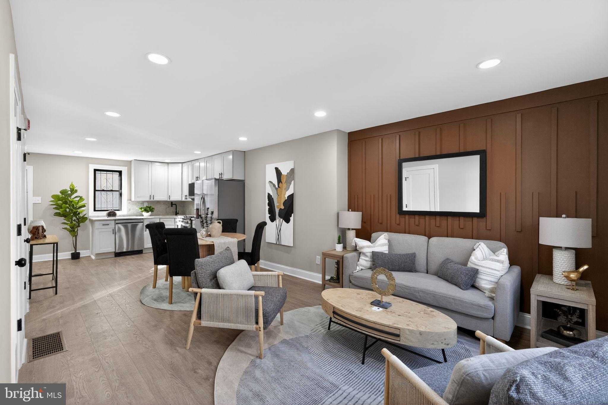 1704 Wharton St photo 3