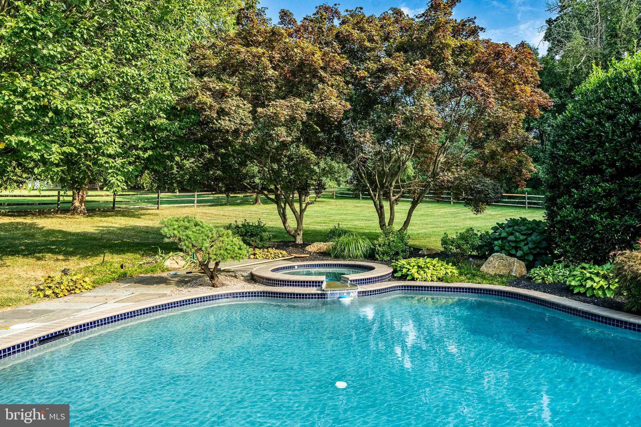 19 Founders Way photo 59