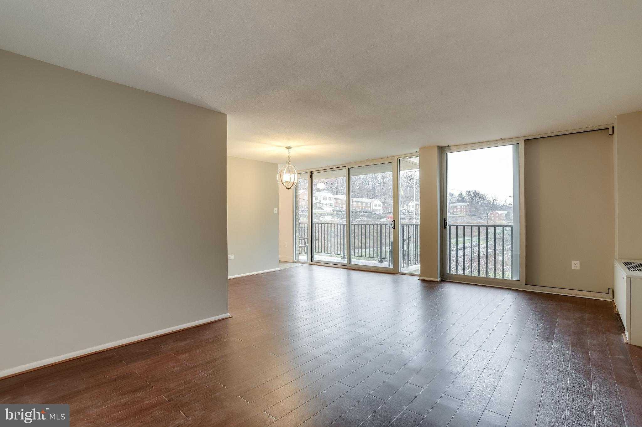 4600 S Four Mile Run Dr Apt 226 photo 3