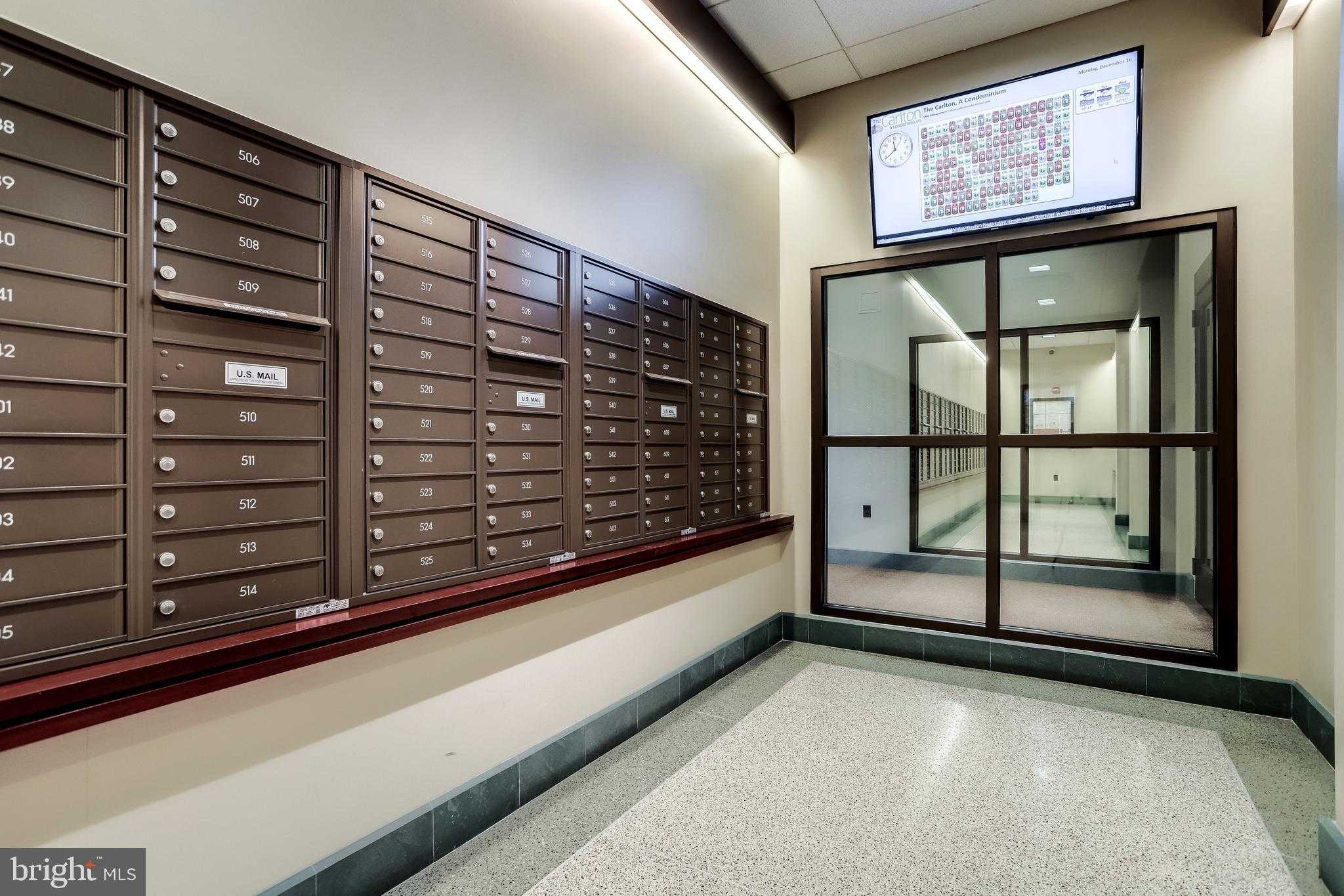 4600 S Four Mile Run Dr Apt 226 photo 30