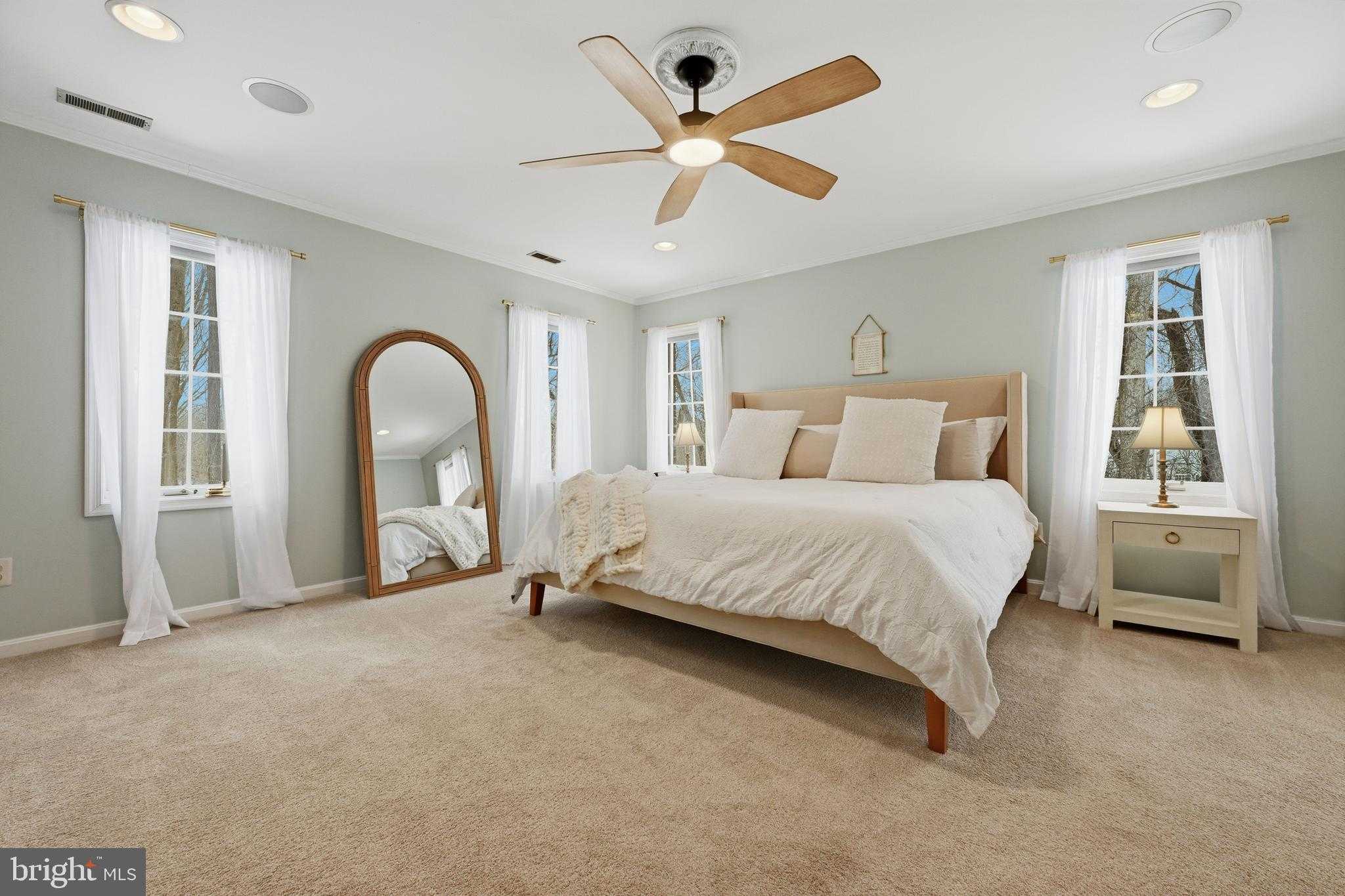 982 Wayson Way photo 39