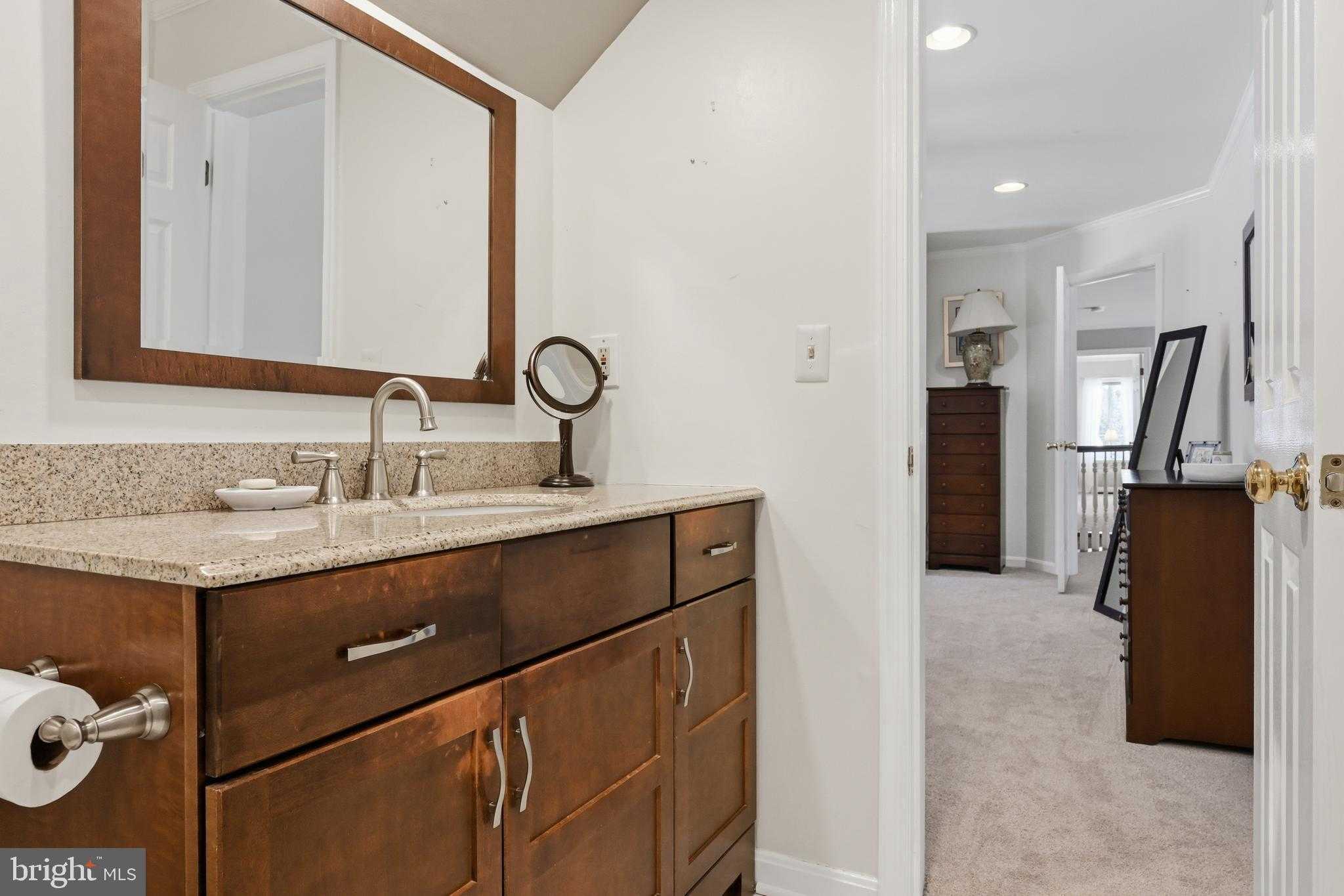 982 Wayson Way photo 52