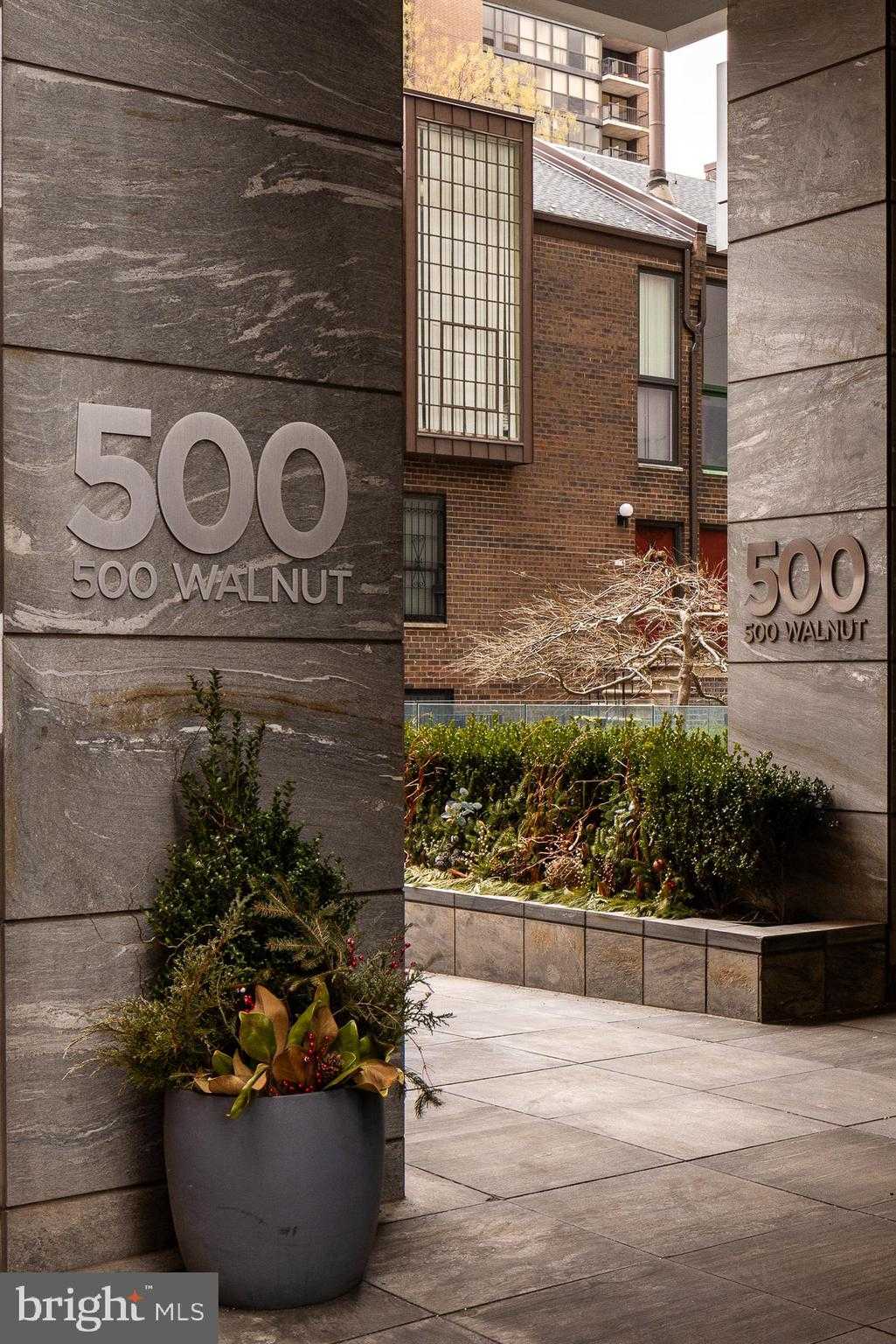 500 Walnut St Unit 701 photo 26