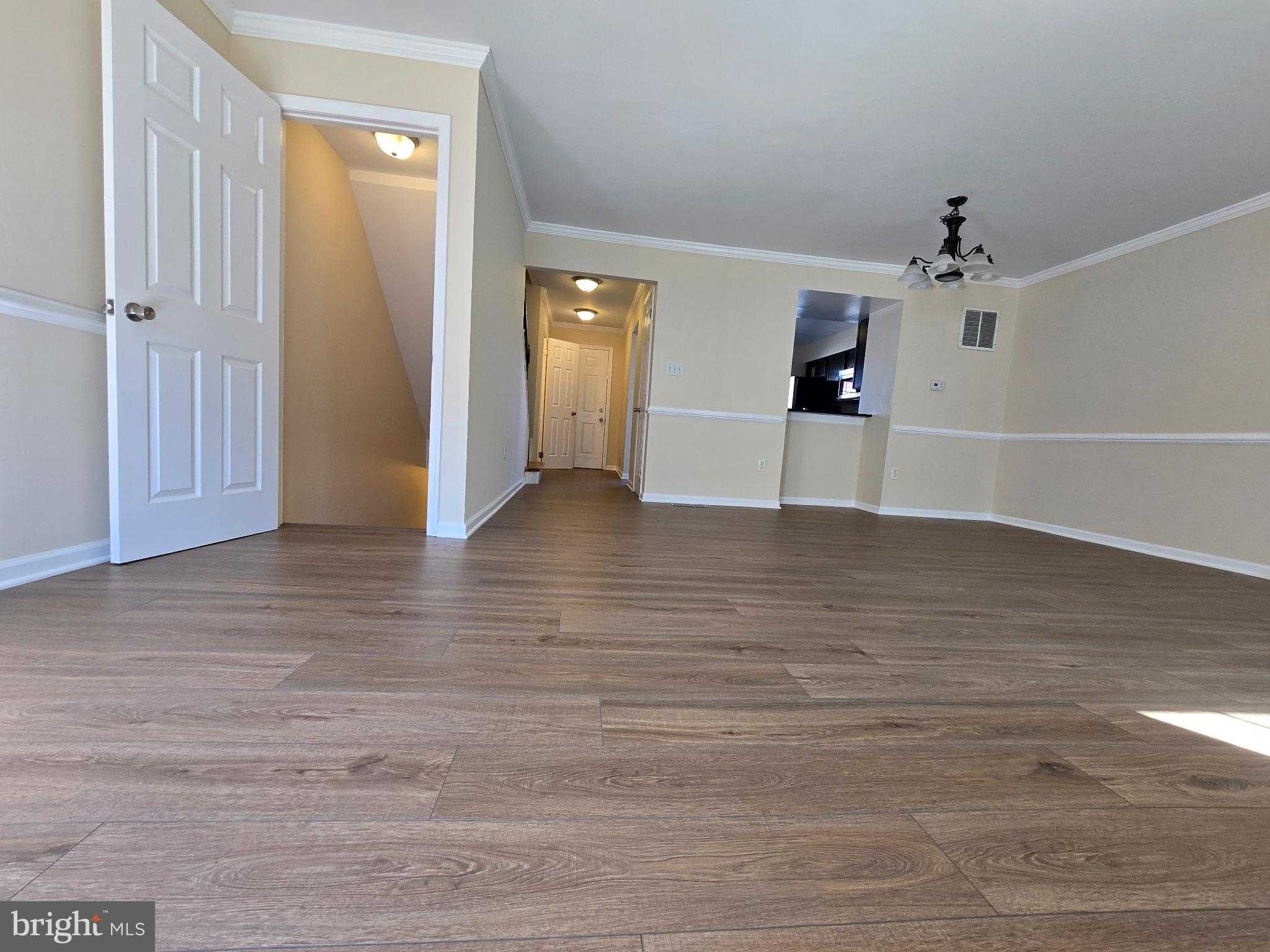 3629 Brockenbrough Dr photo 8