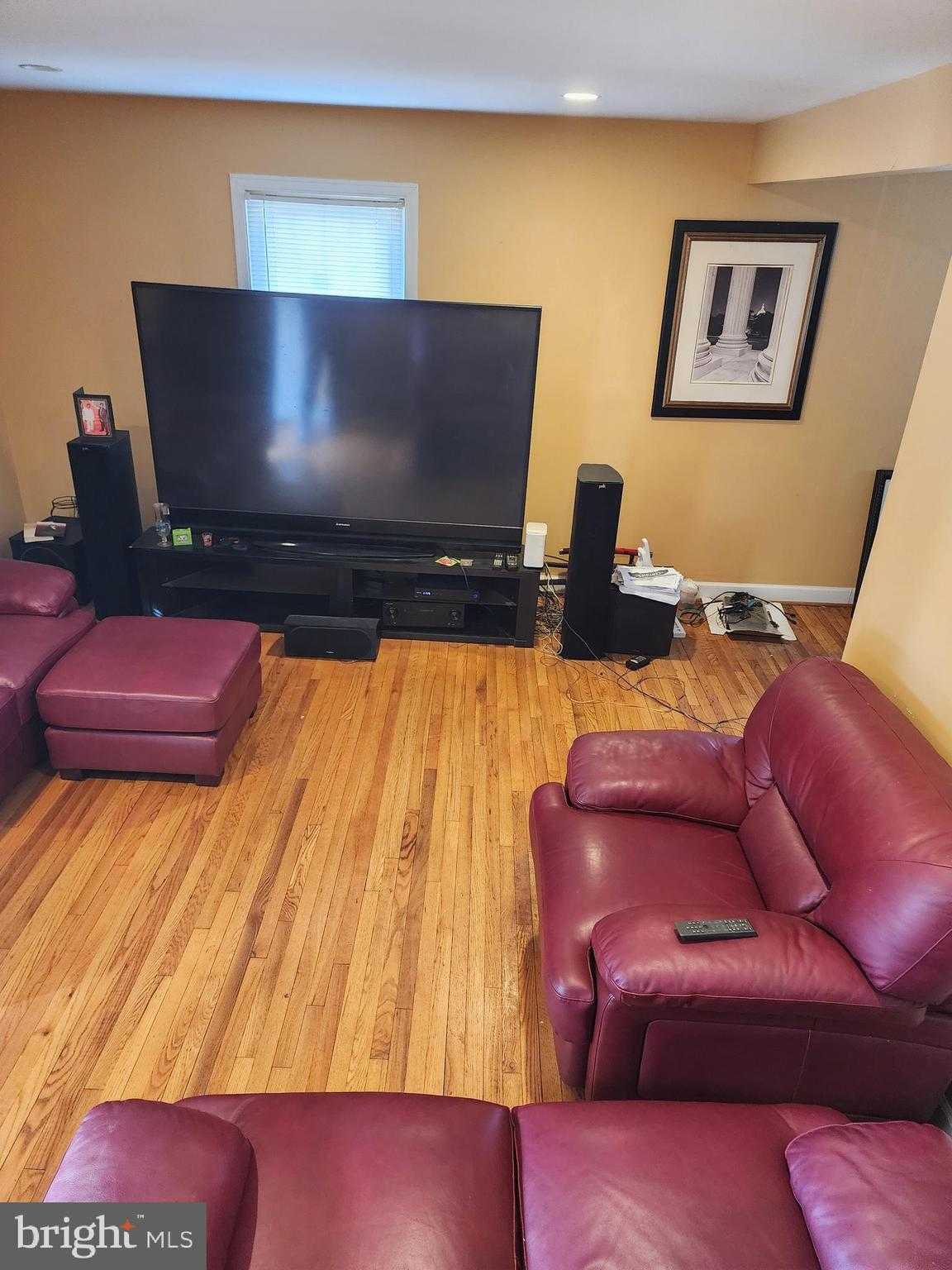 4541 Akron St photo 5