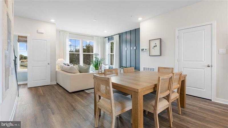 110 Barnett Dr photo 6