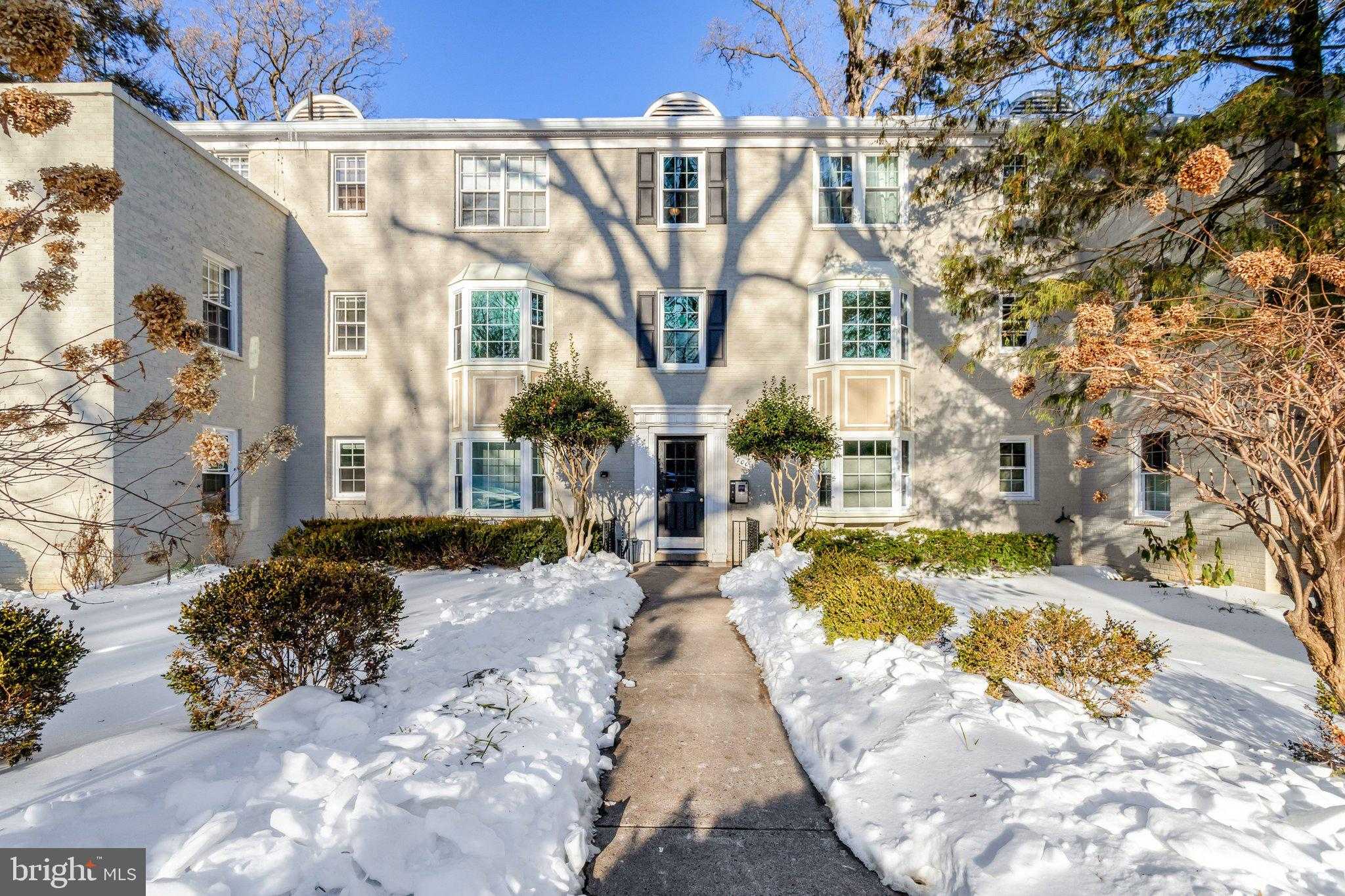 700 S Arlington Mill Dr # 15204