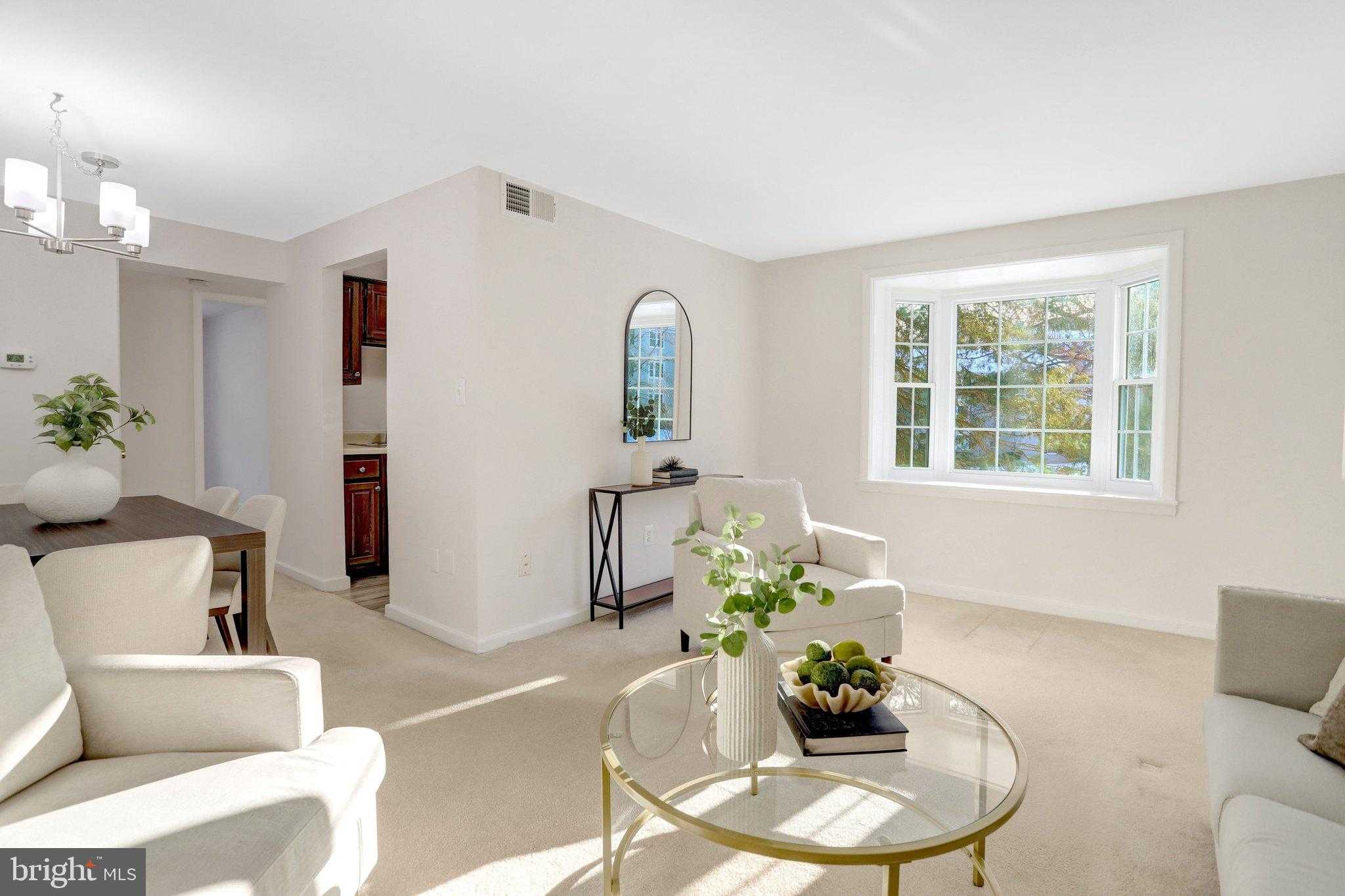 700 S Arlington Mill Dr # 15204 photo 3