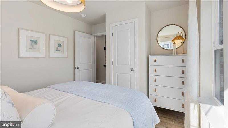 100 Barnett Dr photo 3