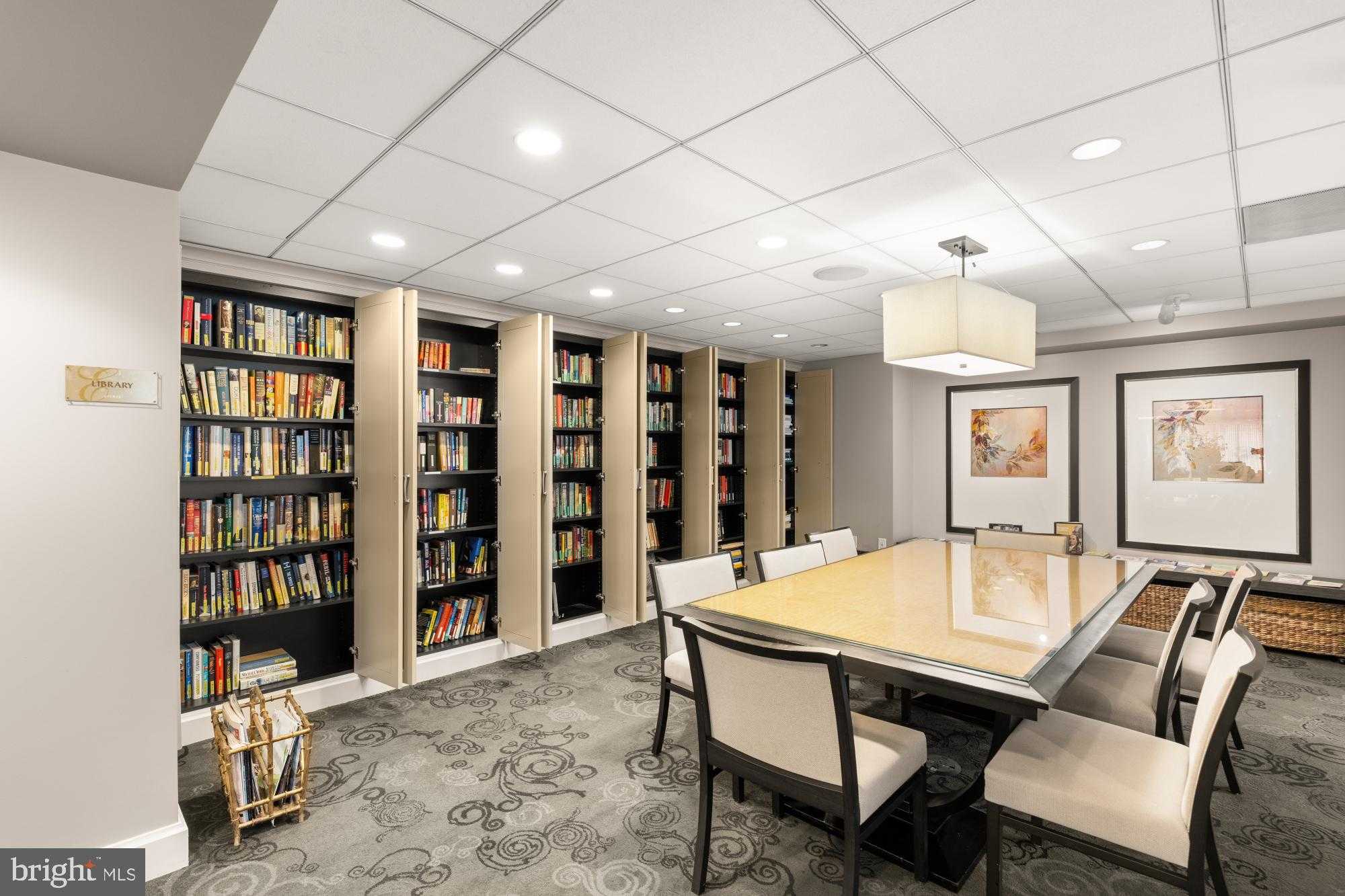 4601 N Park Ave photo 22