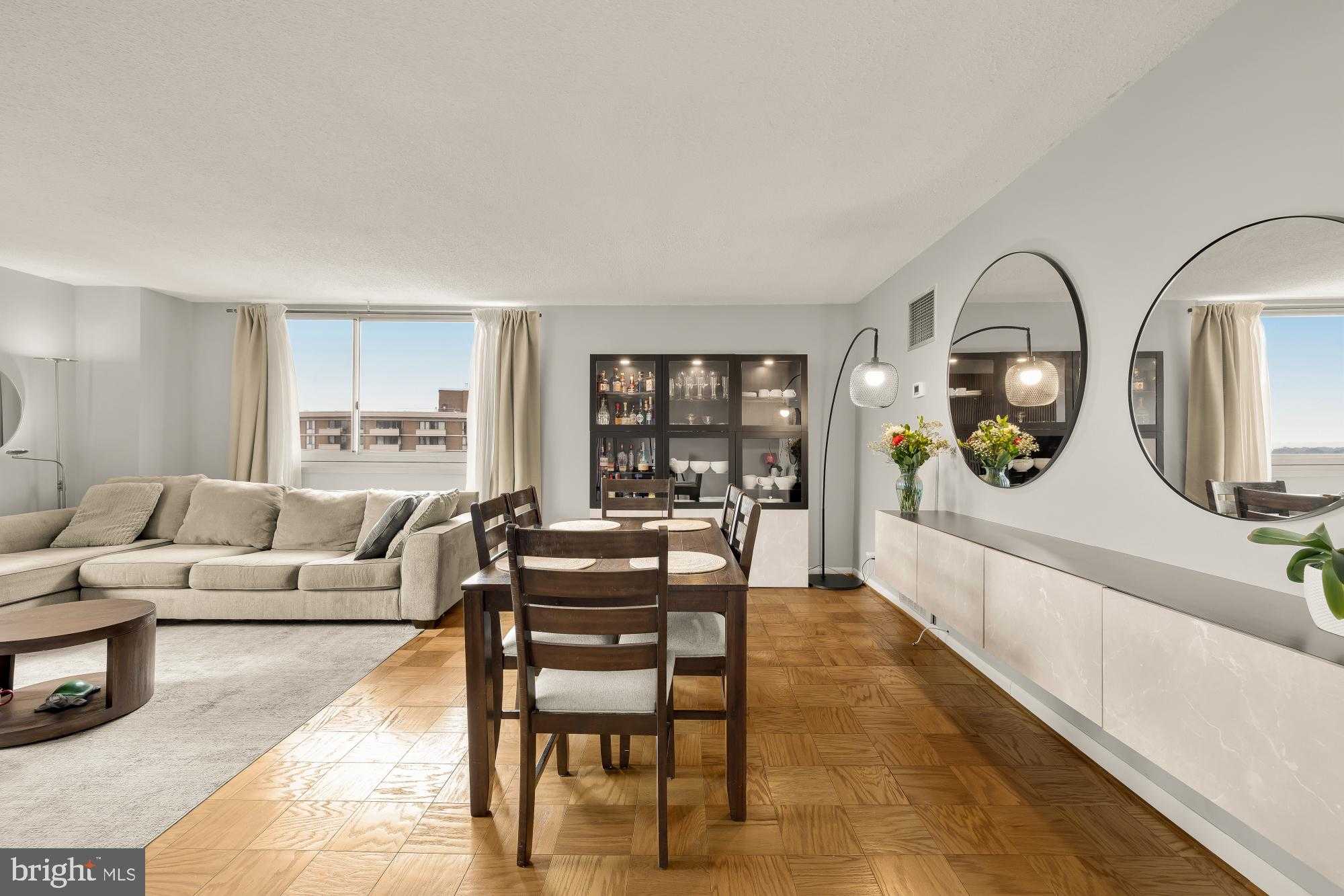 4601 N Park Ave photo 5