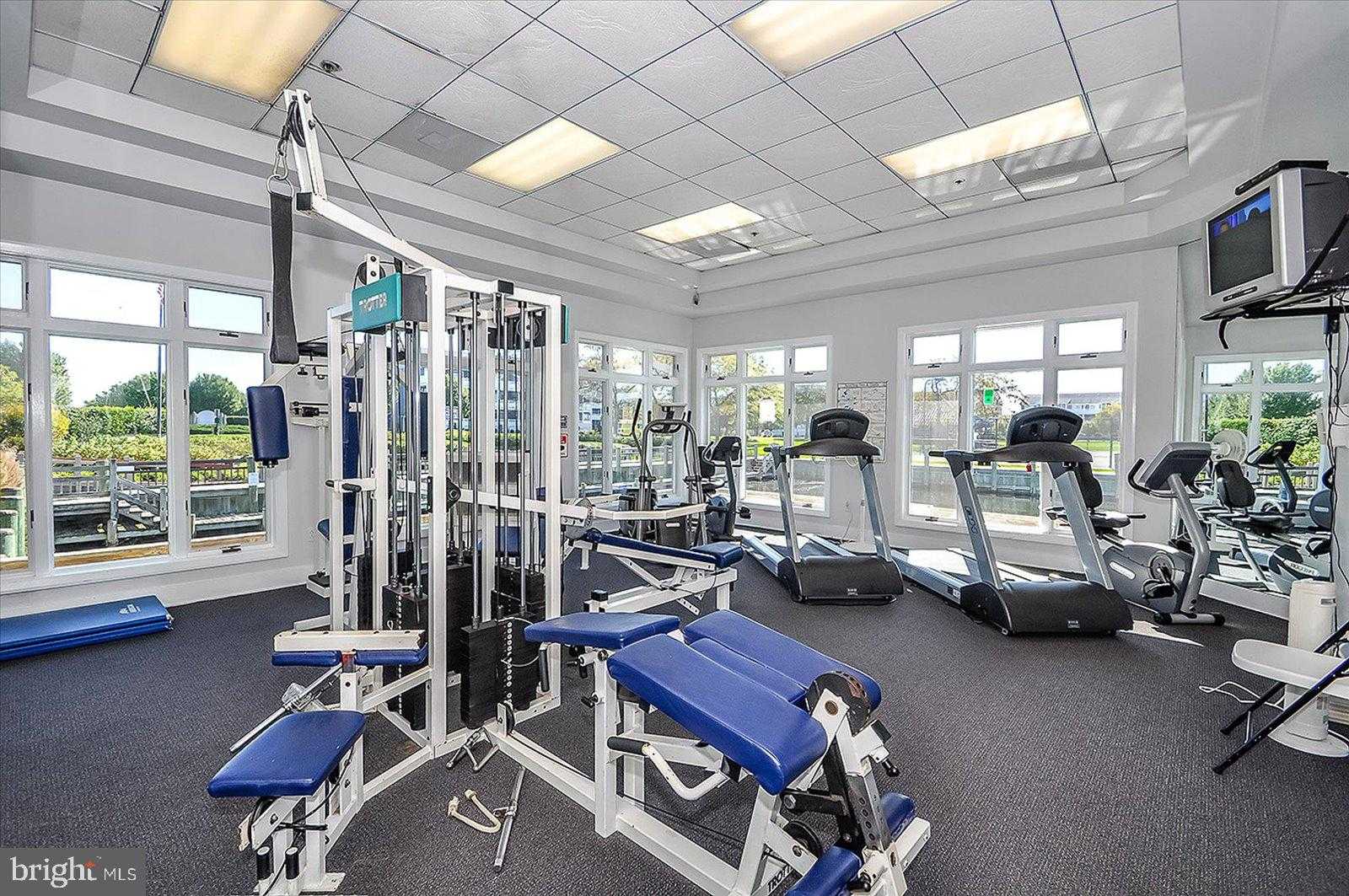 201 S Heron Dr # 26b28 photo 97