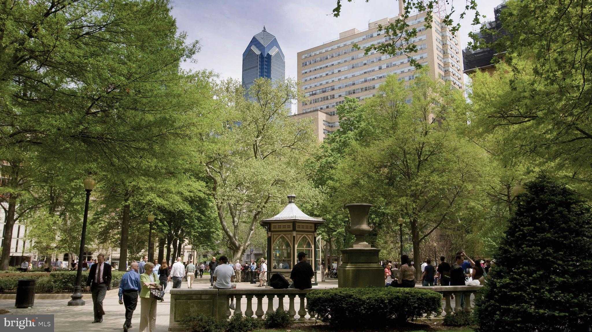 2101 Chestnut St Unit 711 photo 2