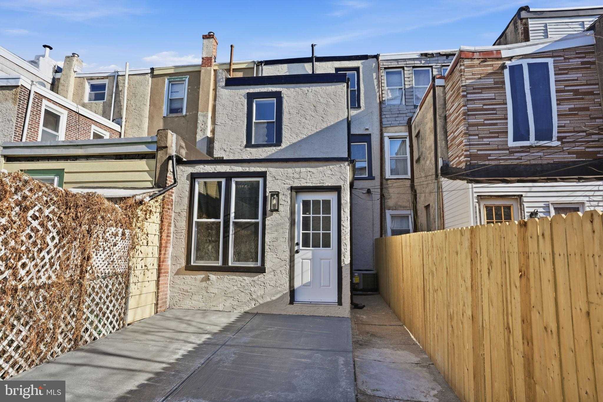 2224 E Lehigh Ave photo 29