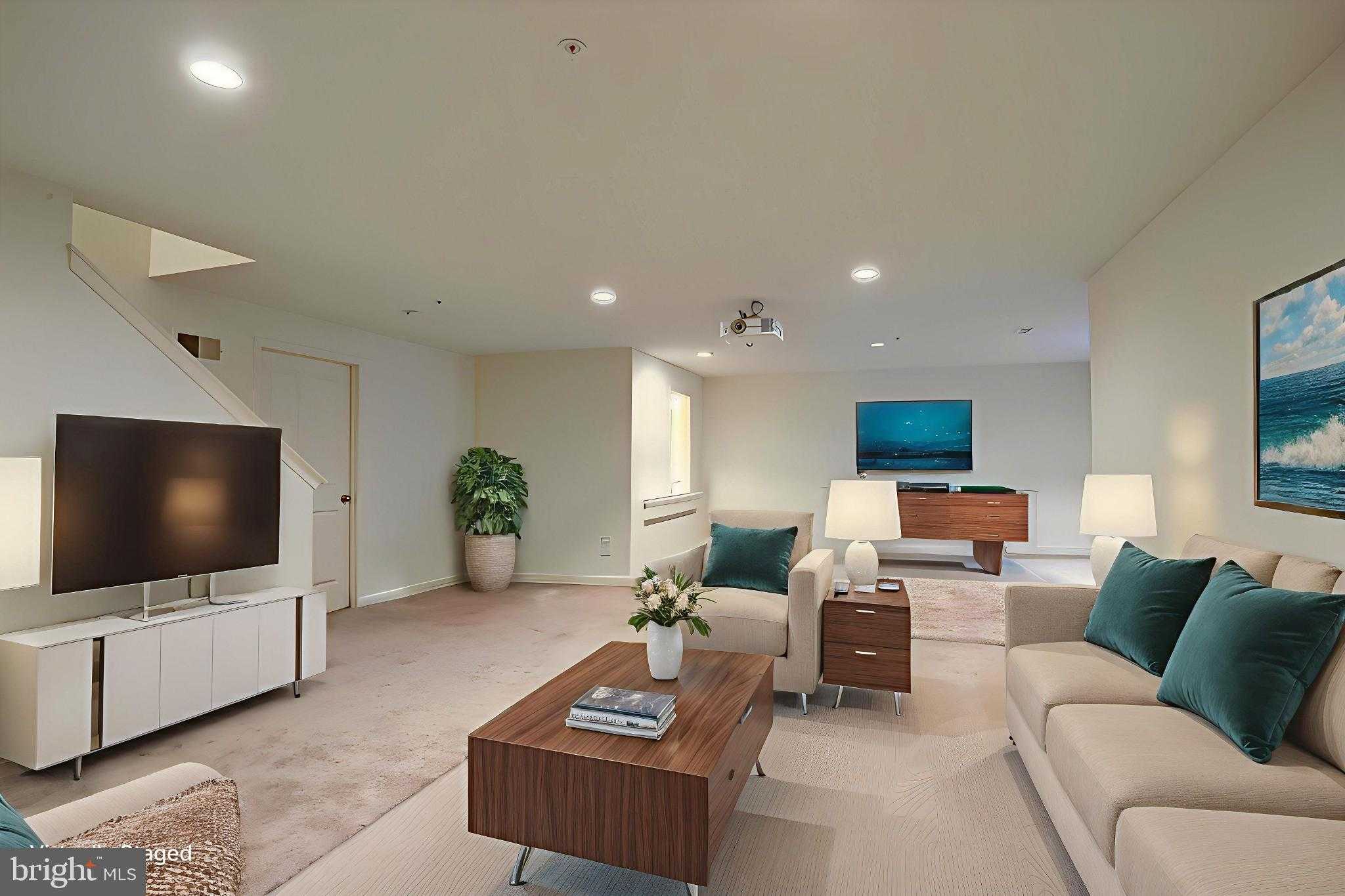 36 Simon CT photo 34