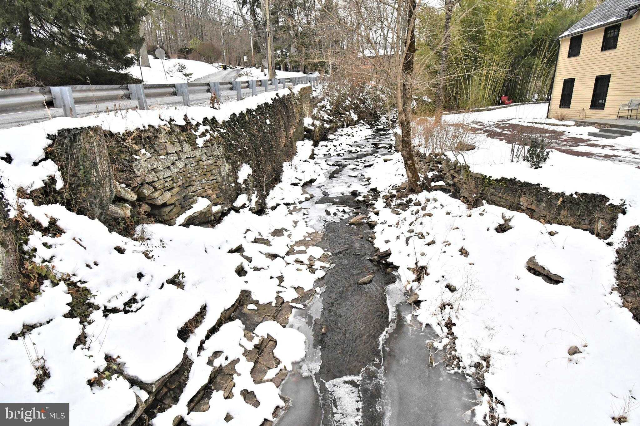 6163 Carversville Rd photo 12