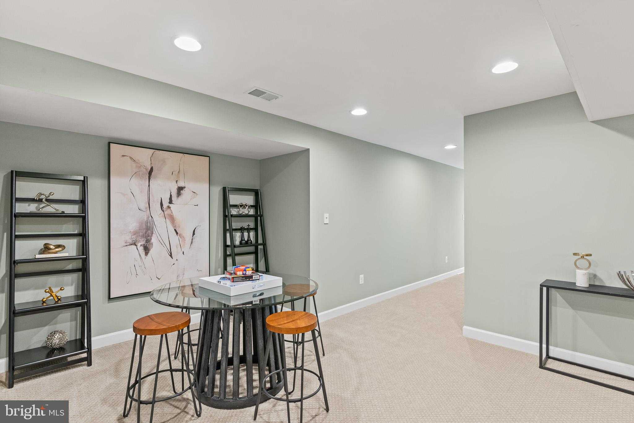 42714 Freedom St photo 36