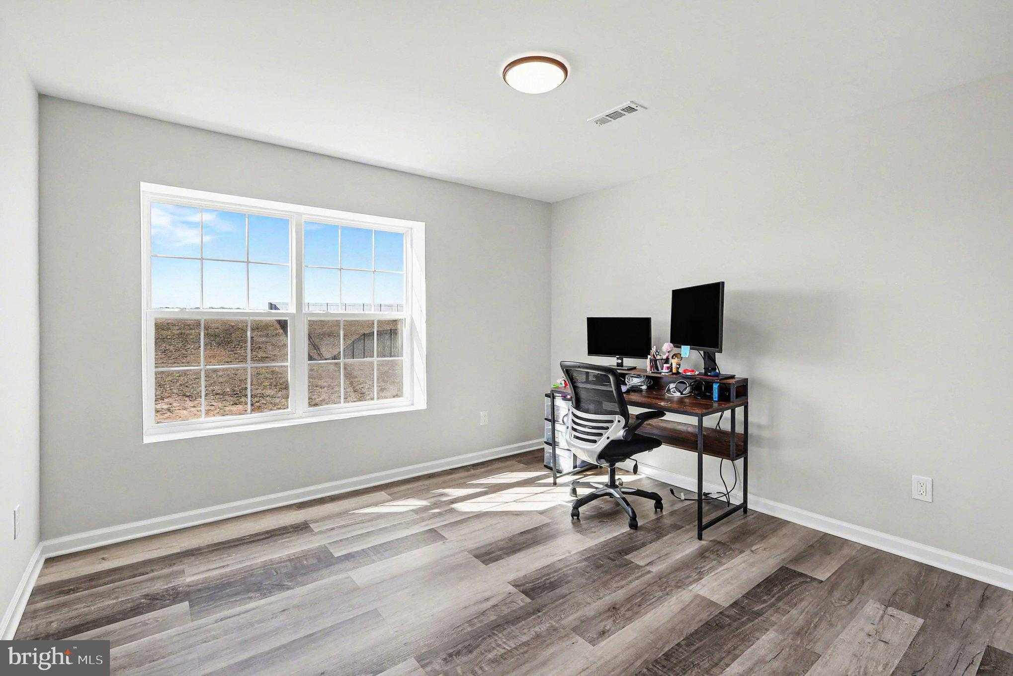 1728 Legacy Ln photo 41