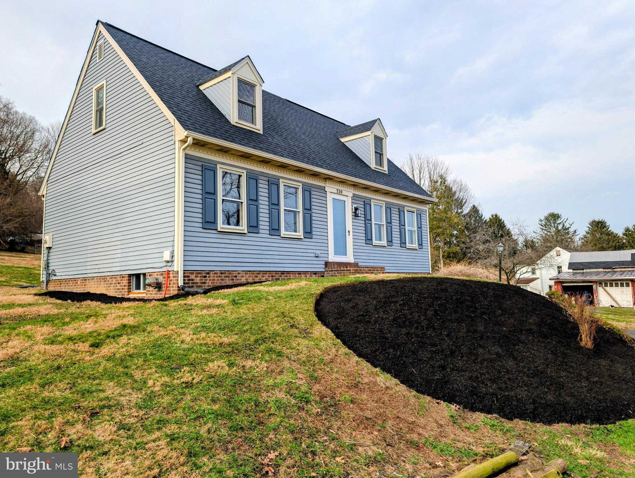 520 Pitney Rd photo 2