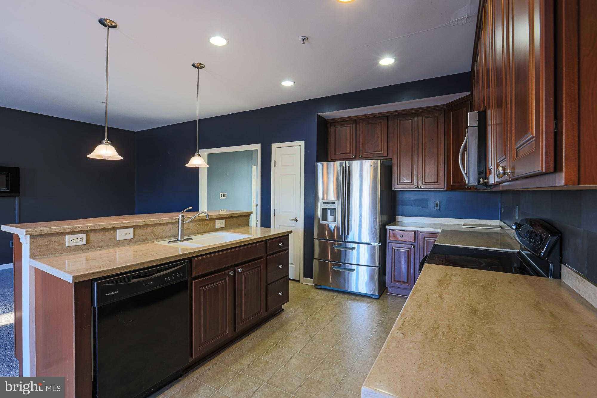 9364 Esplanade Ct photo 16