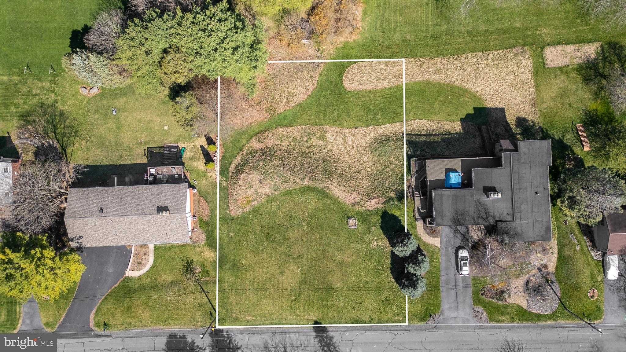 1119 Kathryn St photo 3