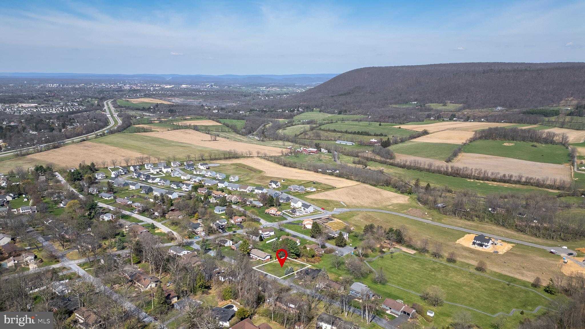 1119 Kathryn St photo 5