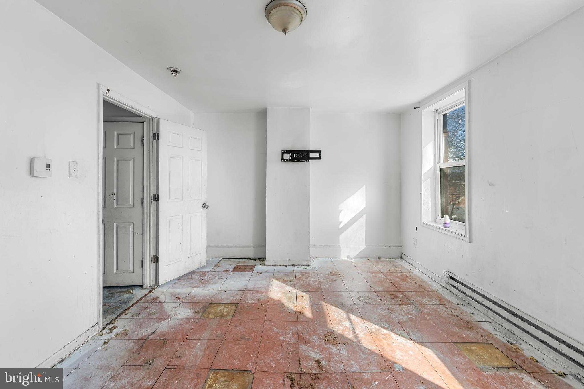 5215 Chester Ave photo 15