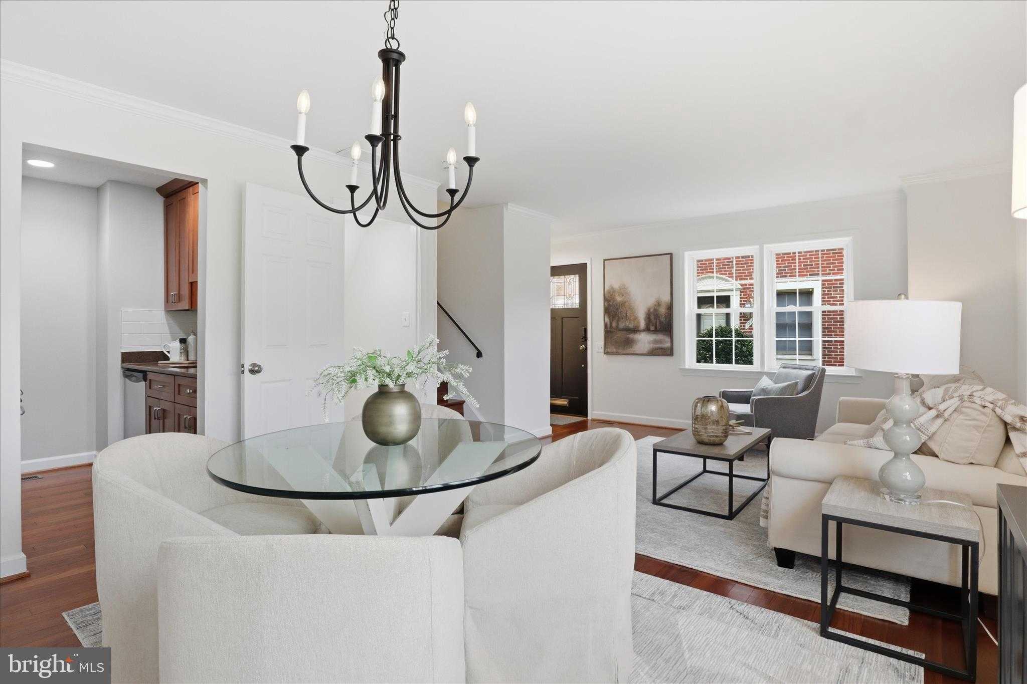 1306 Chetworth CT photo 12