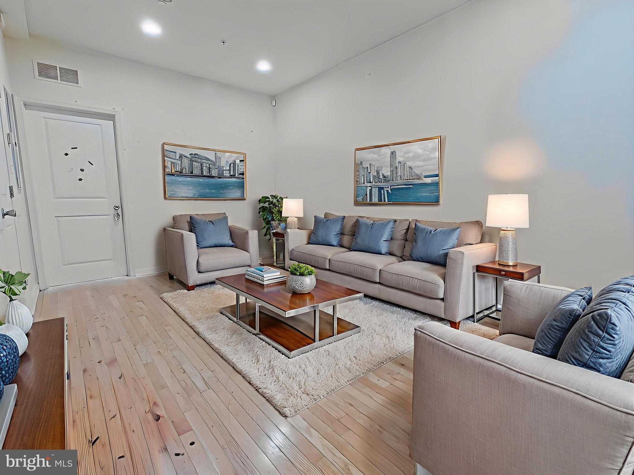 2141 N 18th St photo 2