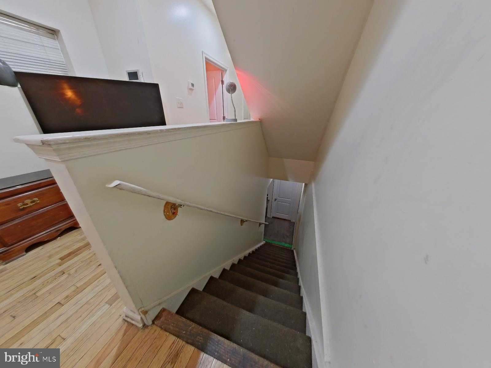 2141 N 18th St photo 27