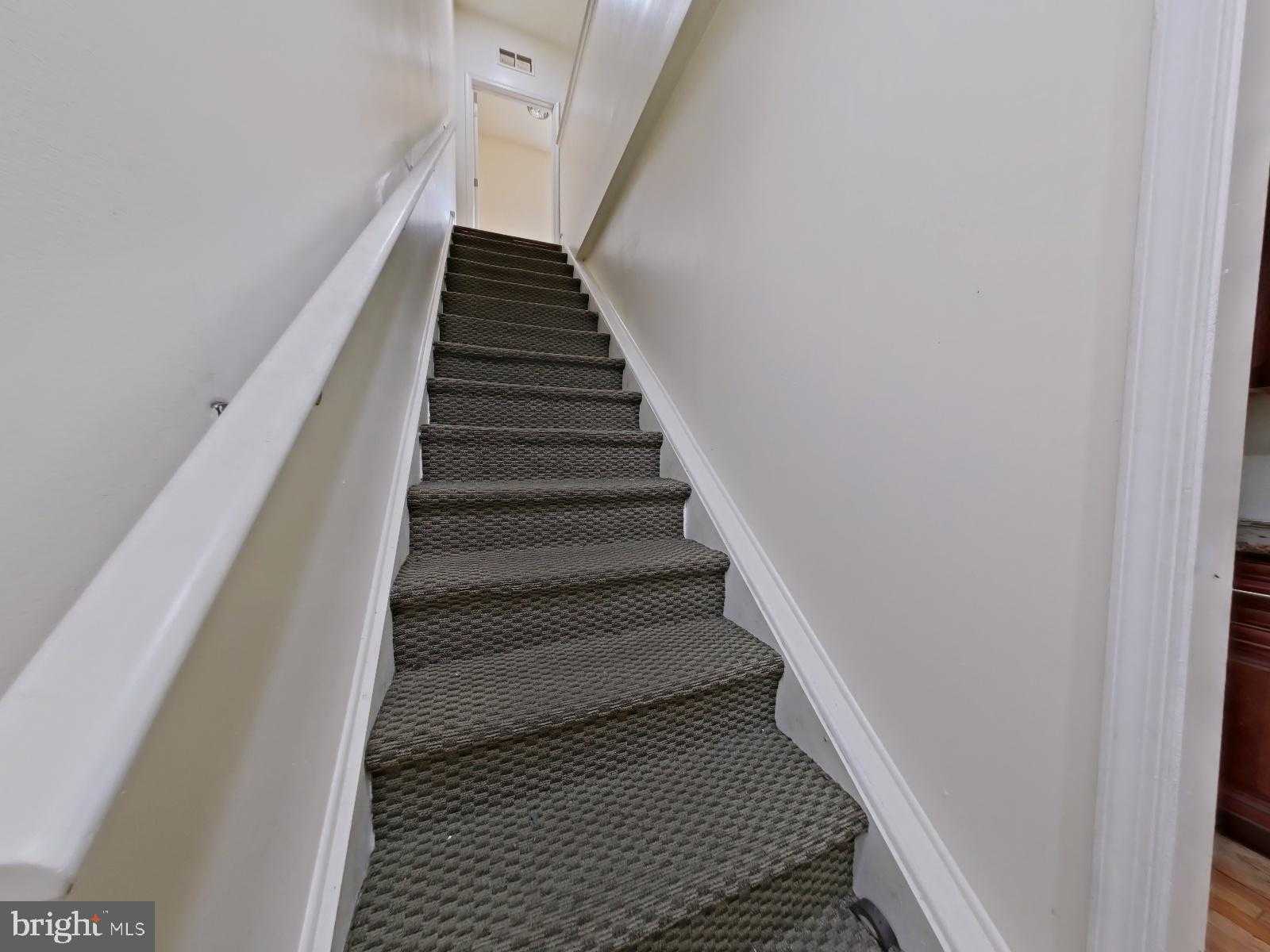 2141 N 18th St photo 33