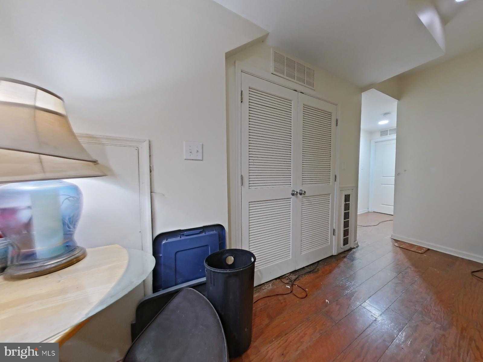 2141 N 18th St photo 41