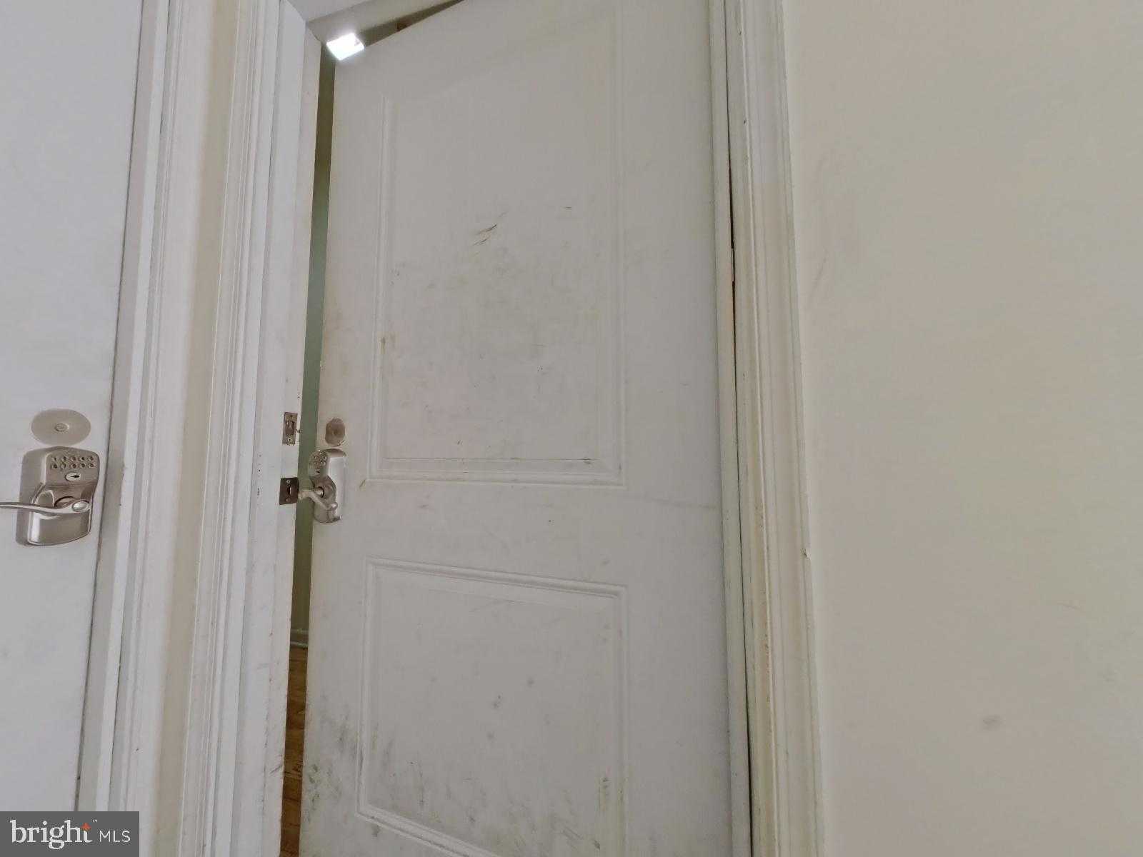 2141 N 18th St photo 8