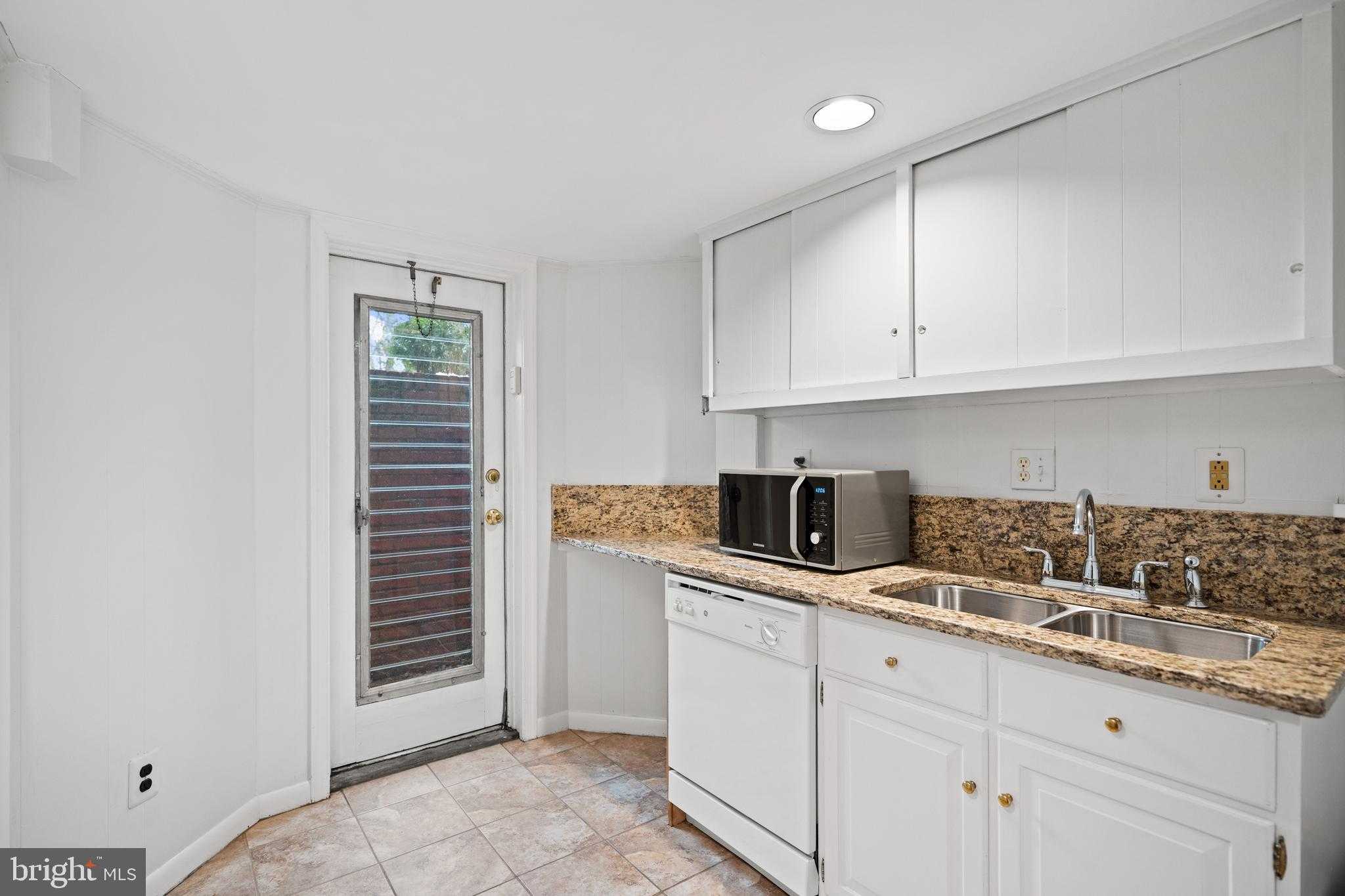 4800 Old Dominion Dr photo 44