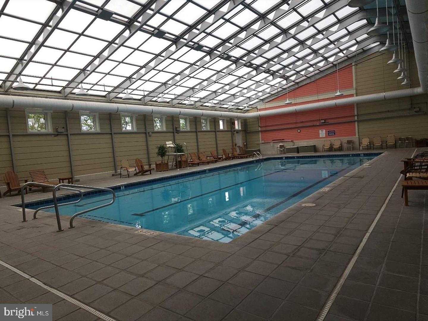 2 Fountain Dr E photo 33