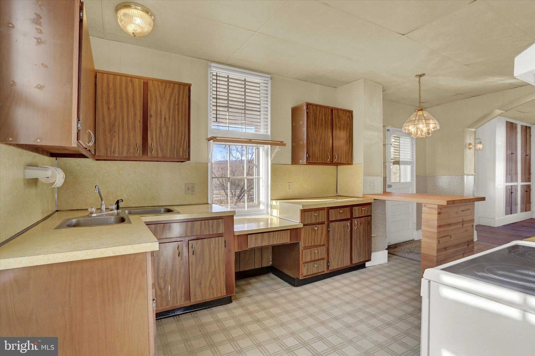 25 S Market St photo 20