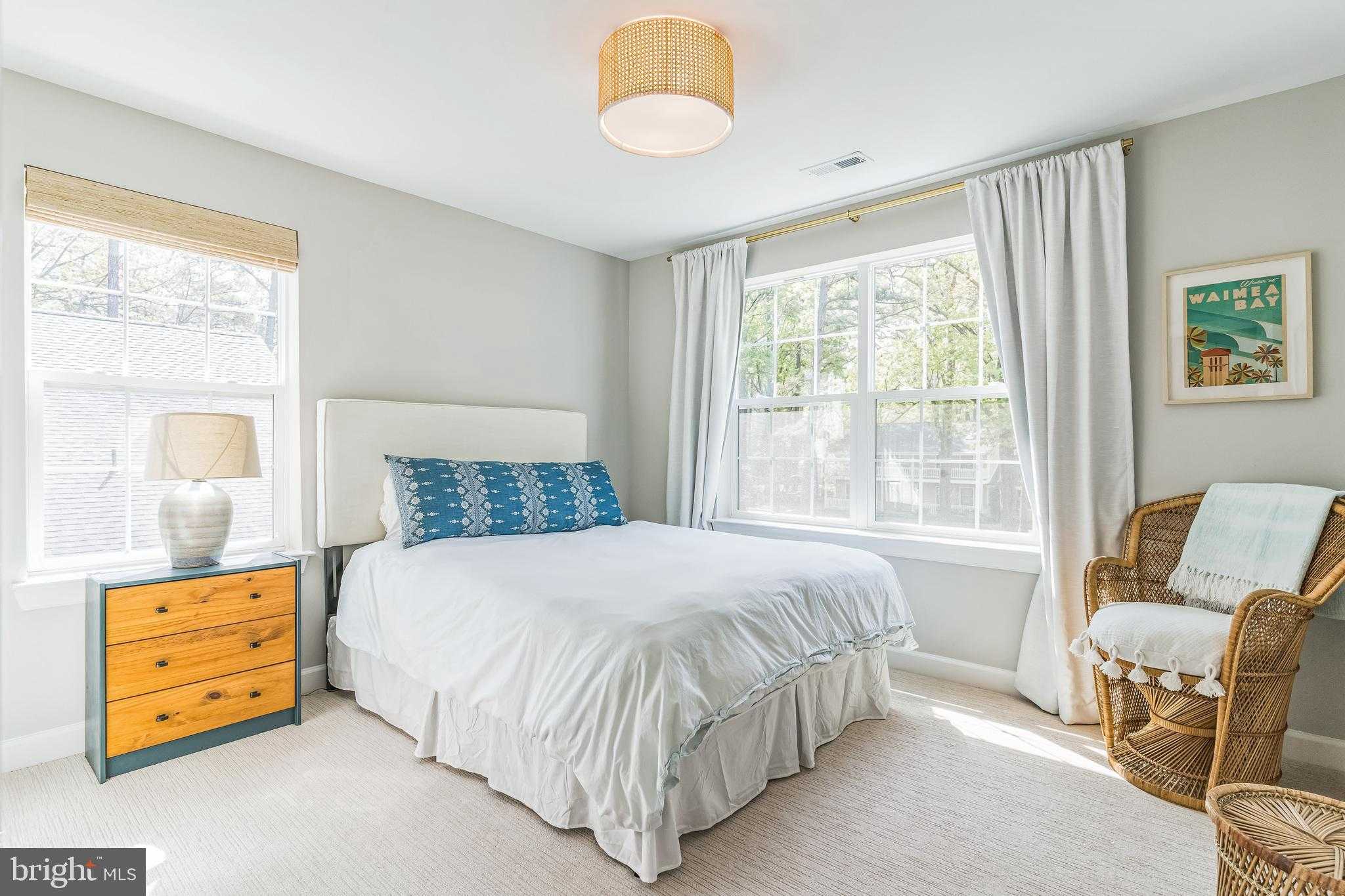 14720 Locust CT photo 17