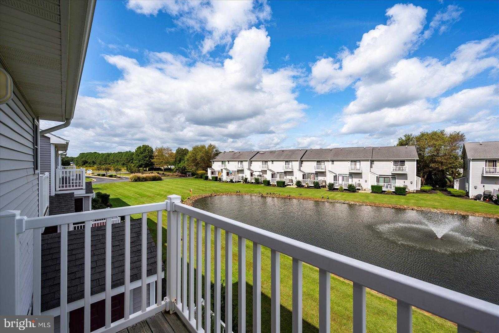 10050 Golf Course Rd photo 40