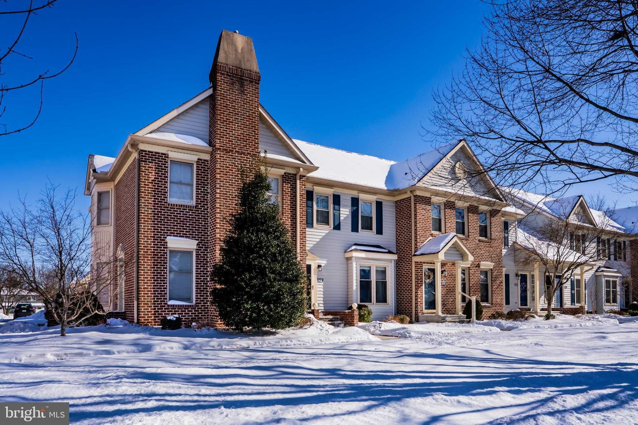 5617 Moreland CT photo 2