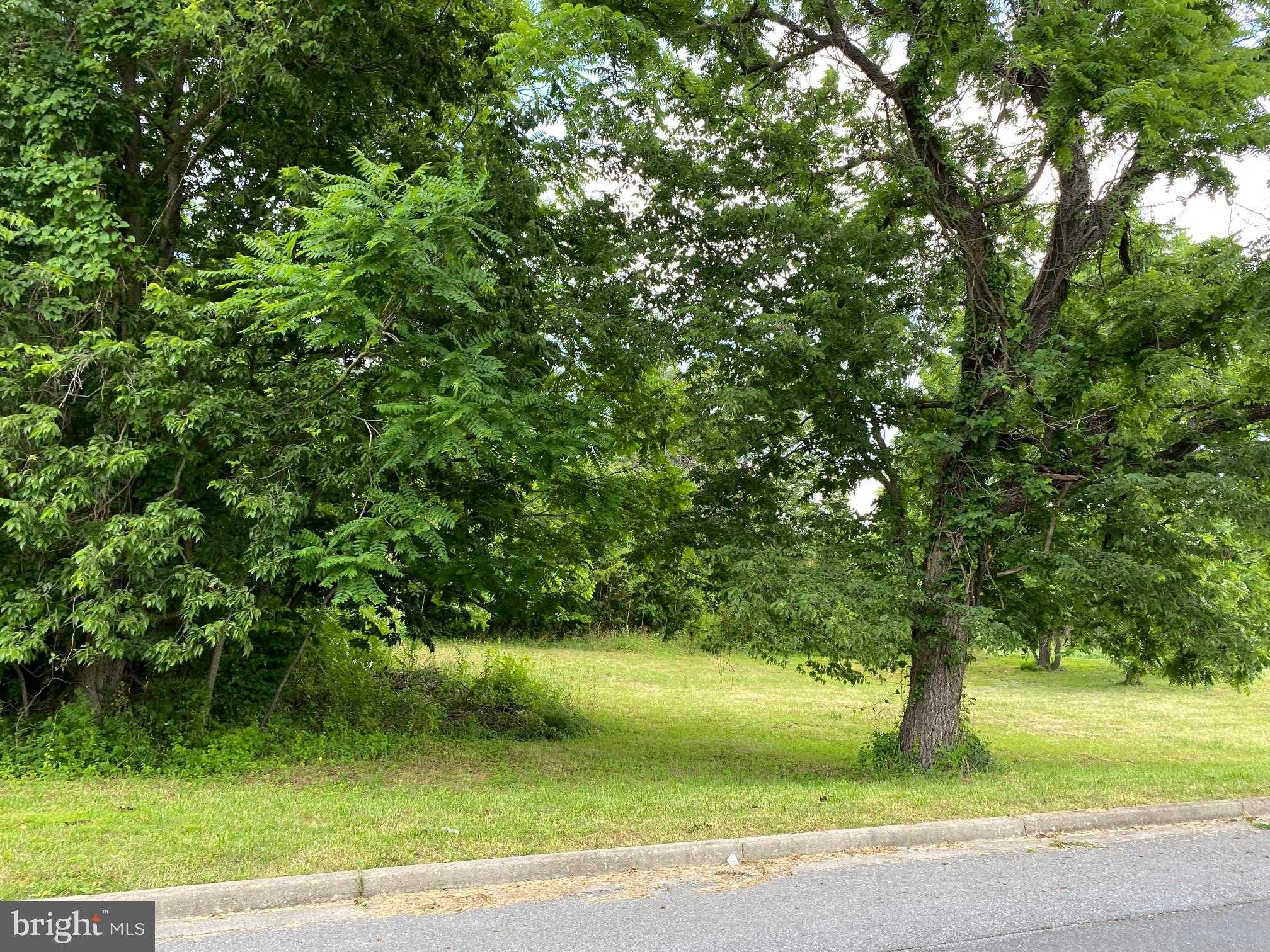 Jefferson St photo 5